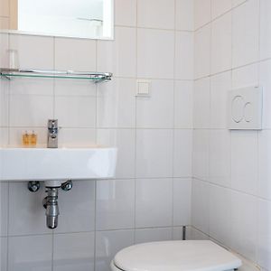 Kleine Kamer met Twee Aparte Bedden